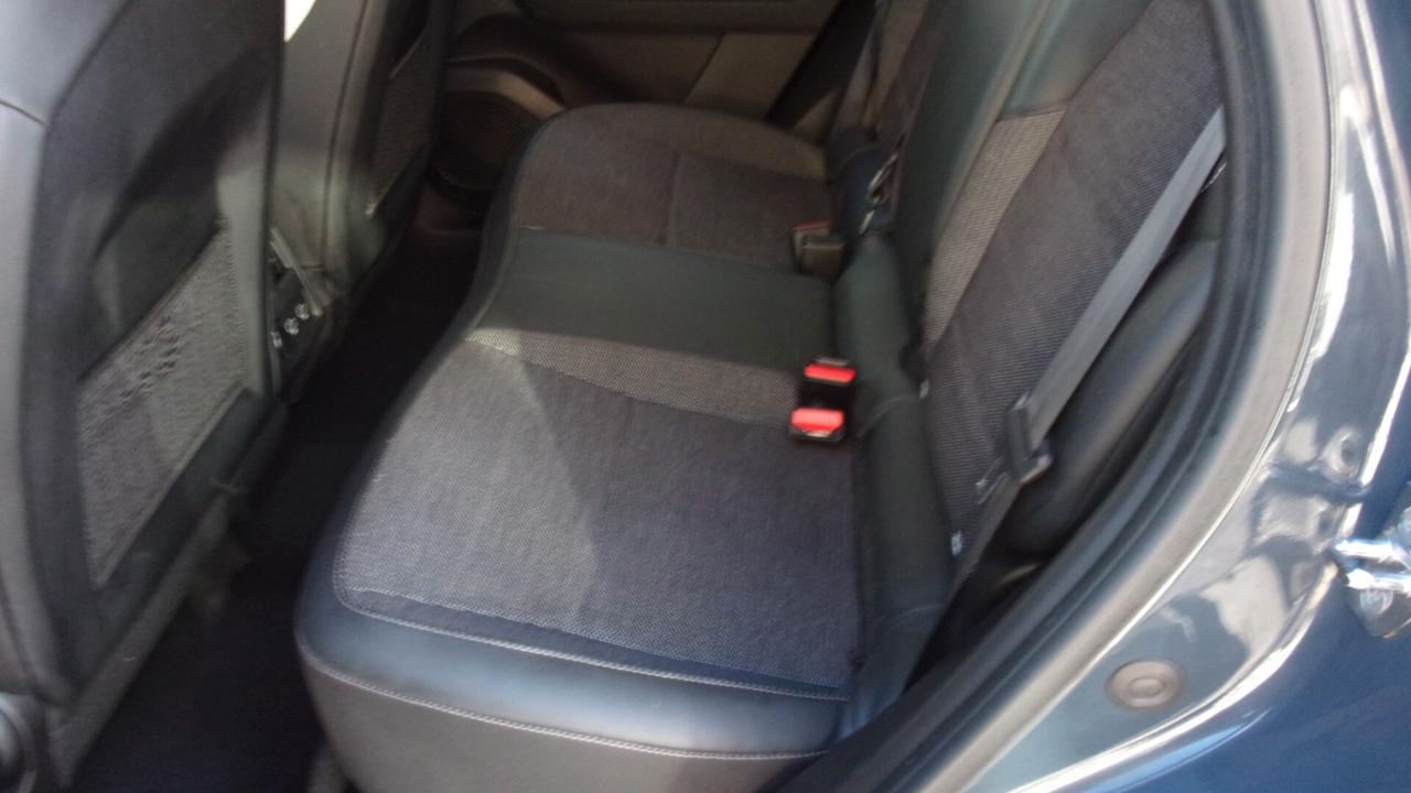 Renault Captur TCe 100 CV GPL FAP Intens