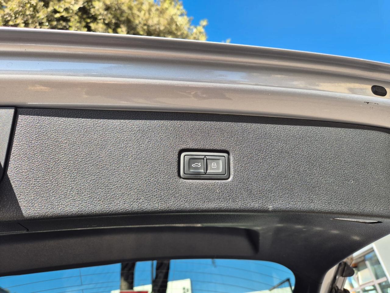 Audi Q8 50 TDI 286 CV quattro tiptronic Sport