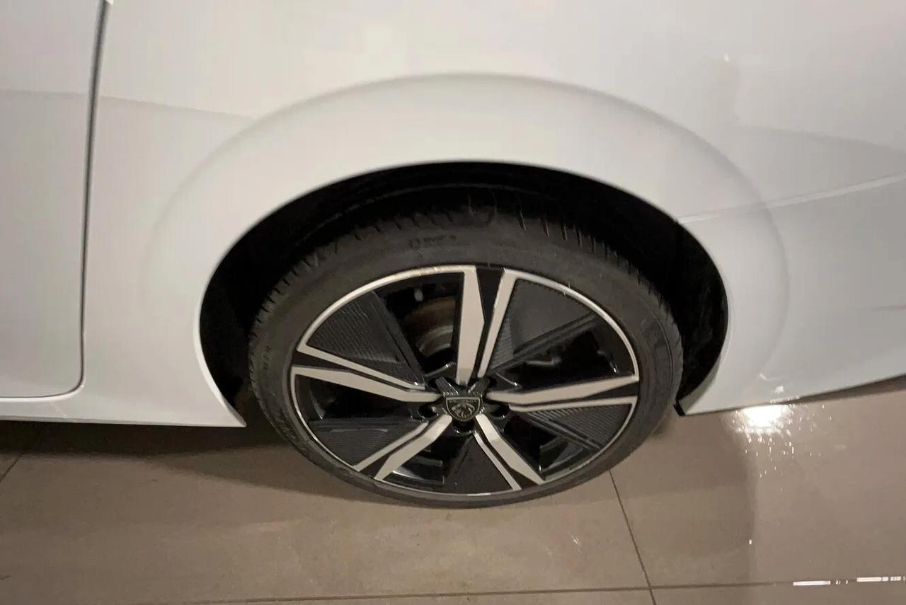 Peugeot 308 Hybrid 136 e-DCS6 SW GT