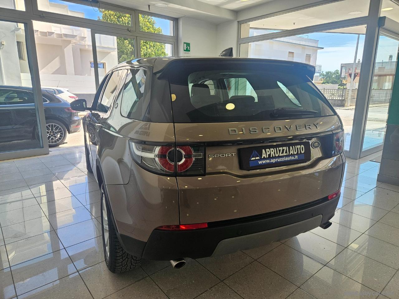 LAND ROVER Discovery Sport 2.0 TD4 180 CV SE
