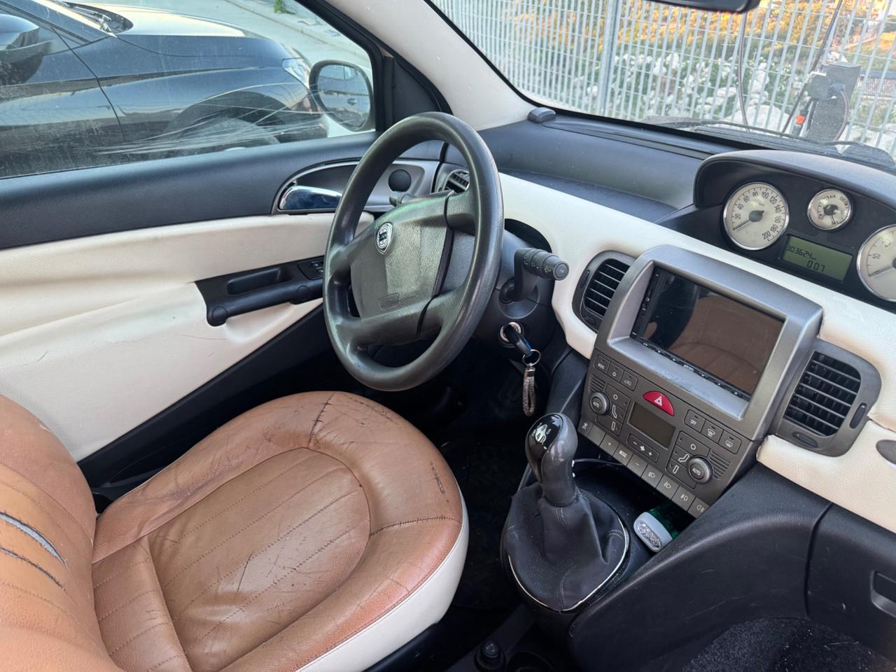 Lancia Ypsilon 1.3 Multijet 16V