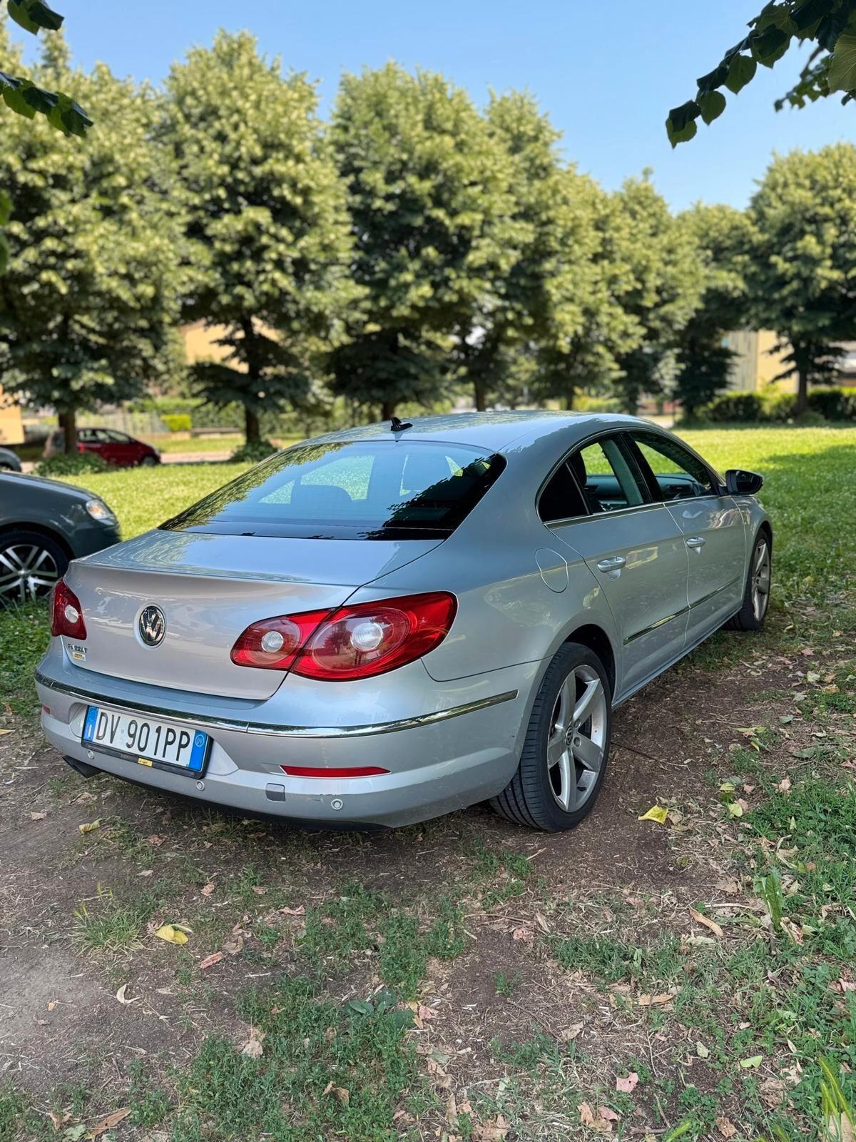 Volkswagen Passat 2.0 TDI DPF Highline