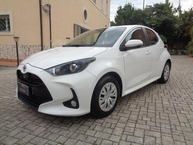 Toyota Yaris 1.0 5 porte Active