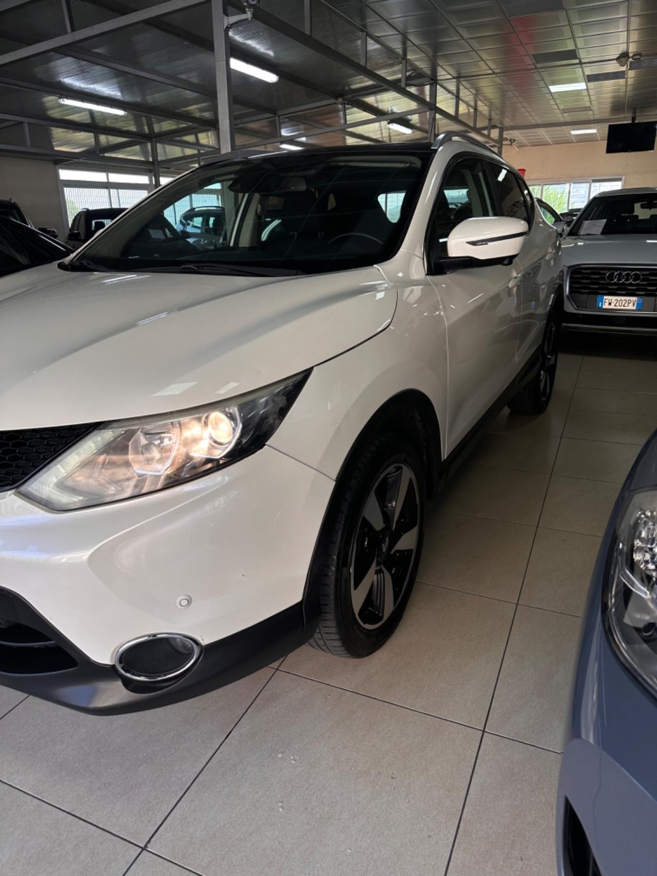 Nissan Qashqai 1.5 dCi Tekna