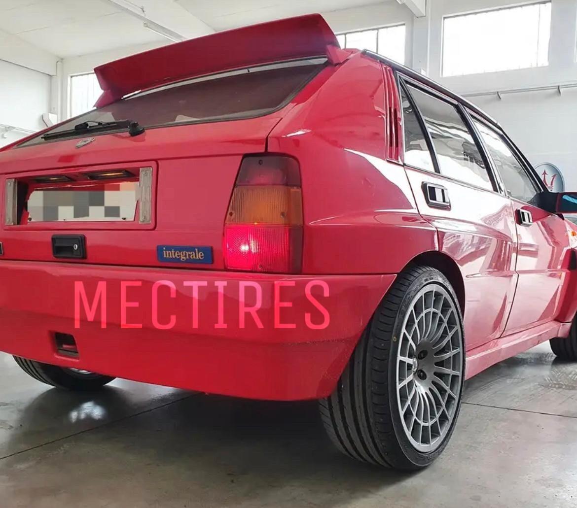 Lancia Delta 2.0i.e. turbo 16V HF integrale 5