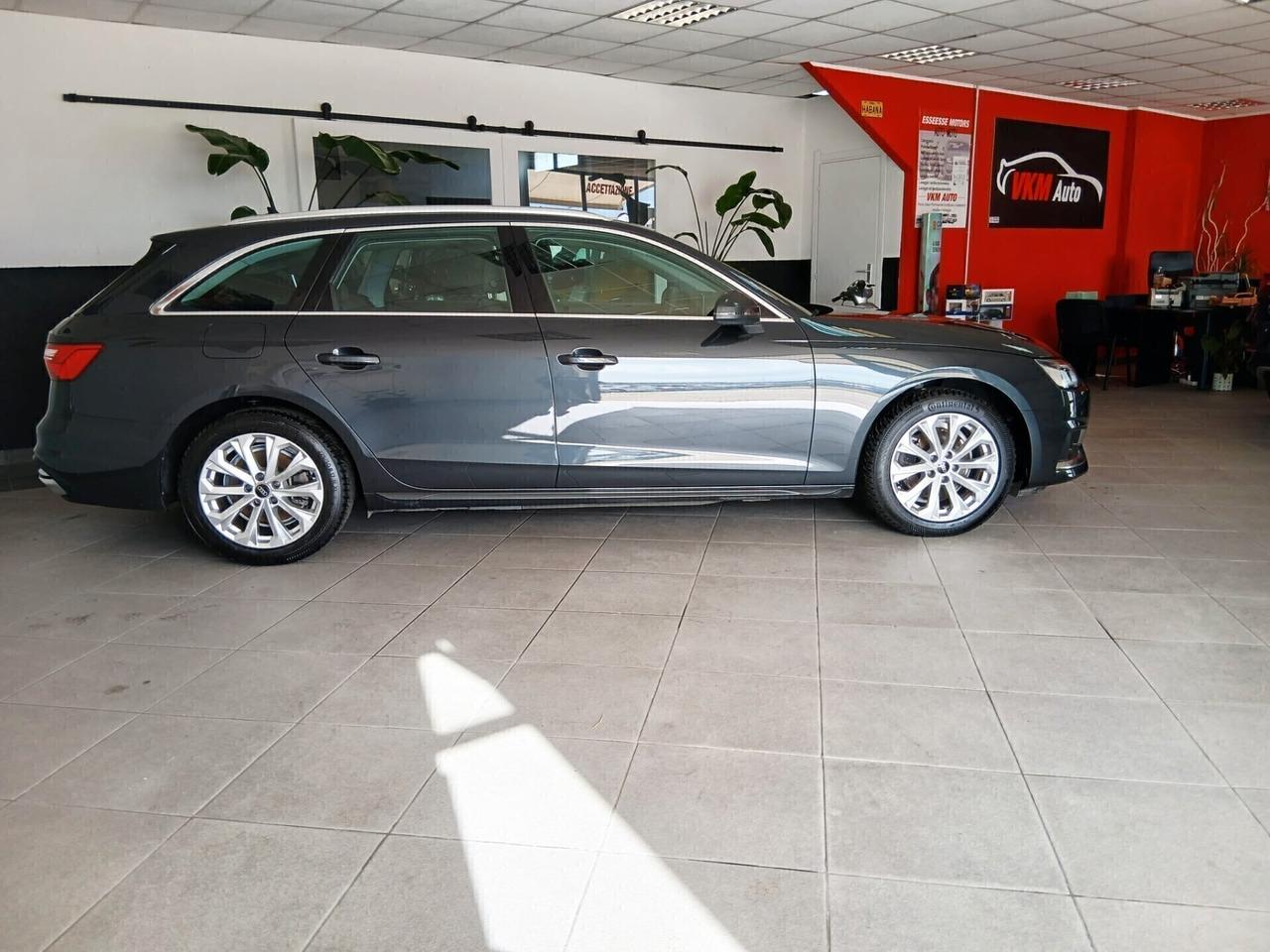 Audi A4 Avant 35 - 2.0 TDI/163 CV S tronic Business Advanced