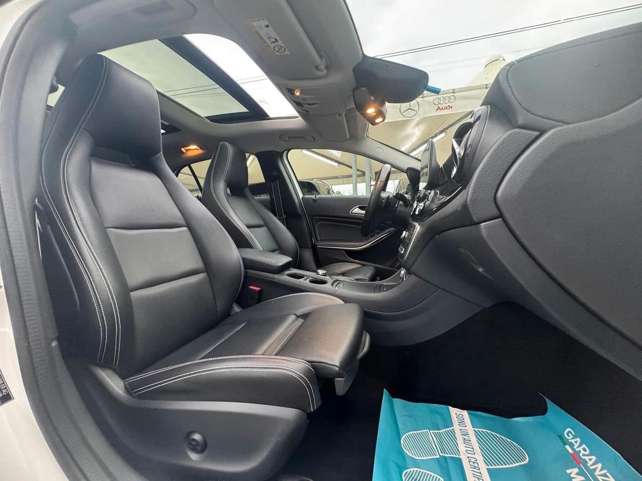 Mercedes-benz GLA 200 d Automatic Premium NIGHT EDITION