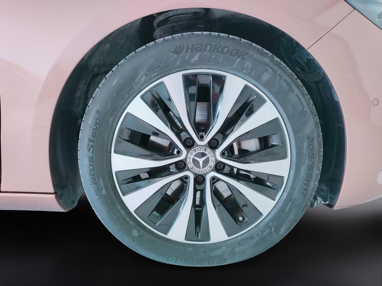 Mercedes-Benz Classe B - W247 2018 - B 180 d Sport auto