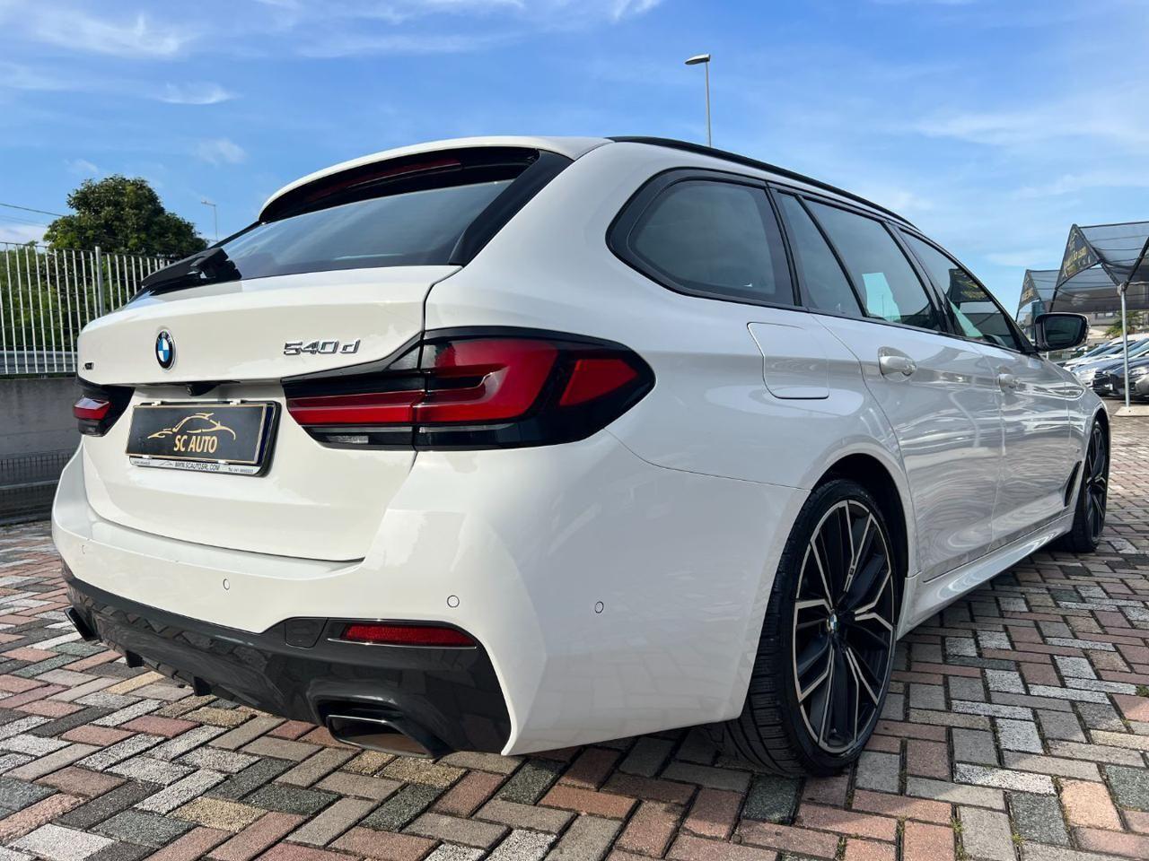 BMW 540 d Touring mhev 48V xdrive Msport