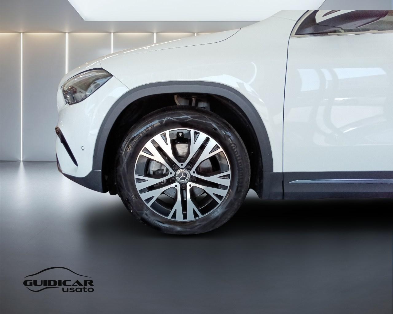 Mercedes-Benz GLA-H247 2023 - GLA 180 d Progressive Advanced auto