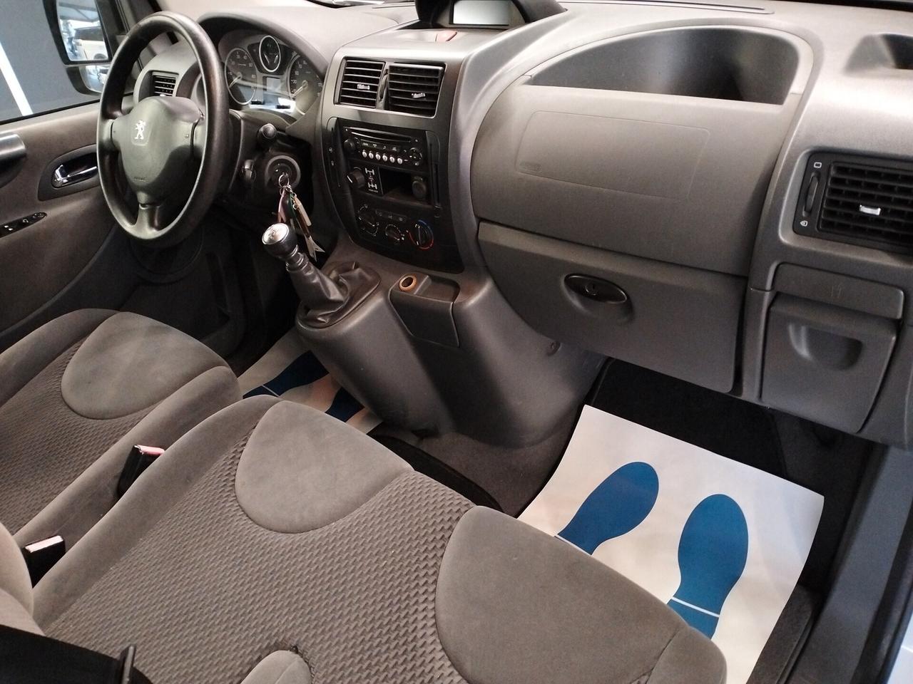 Peugeot Expert 2ª serie - cat PC Combi - 9 posti - IVA ESCLUSA