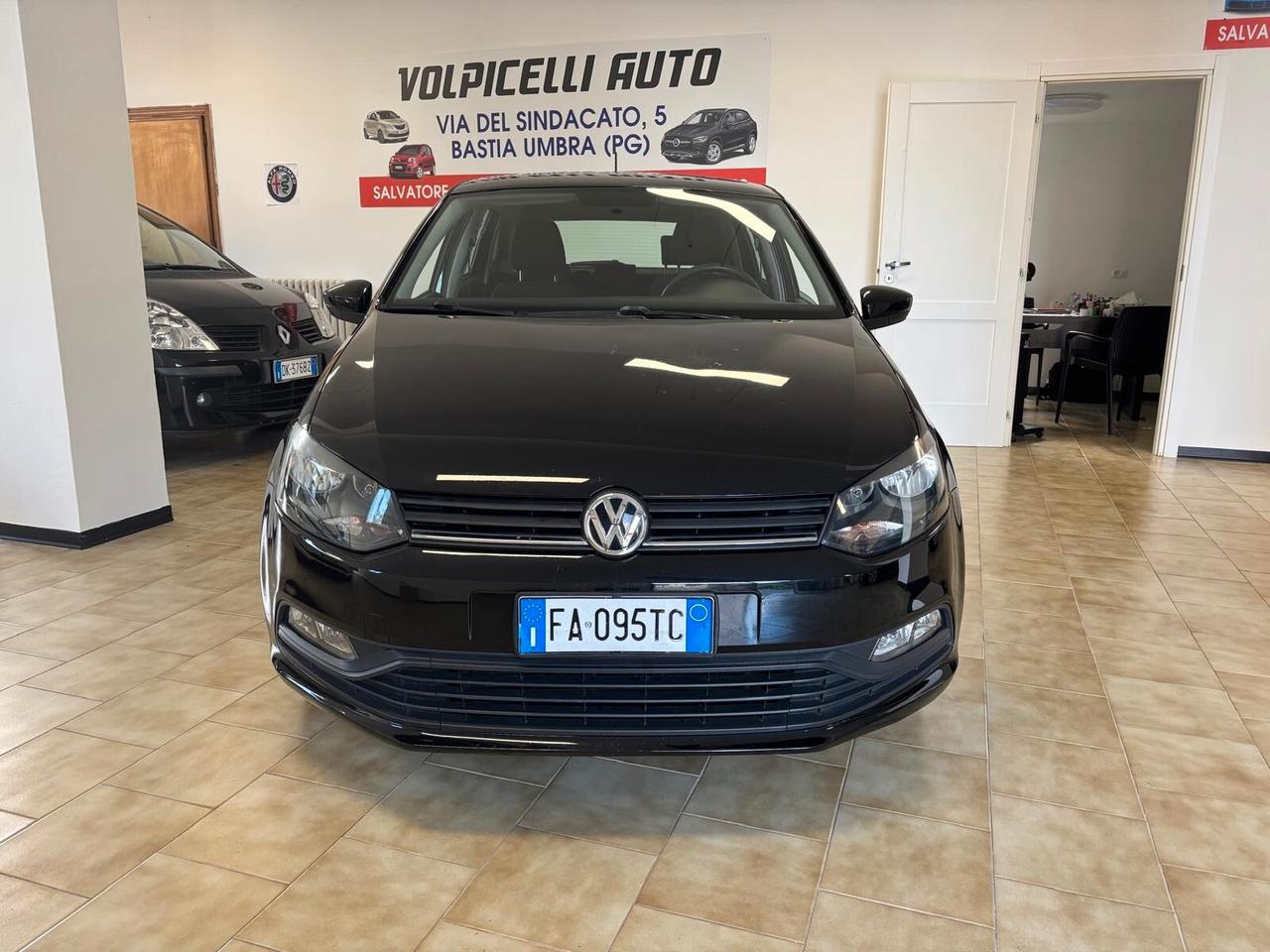 VOLKSWAGEN POLO ANNO 2015 BZ 1.0 ADATTA NEOPATENTATI KM 179 MILA