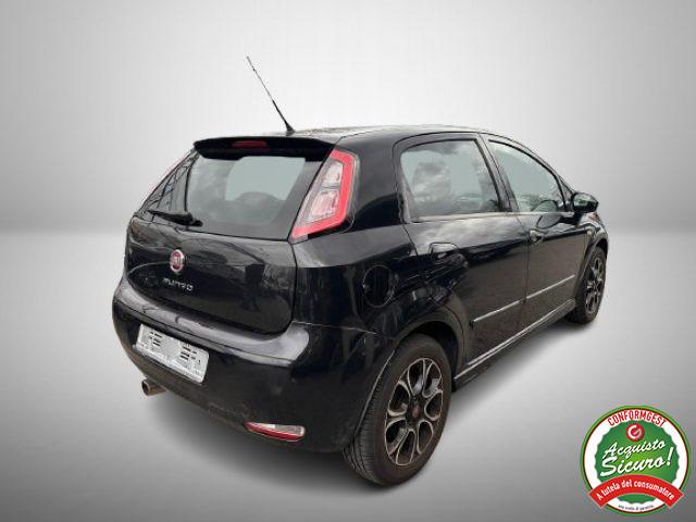 FIAT Punto 1.4 S&S 8V 5 porte Street