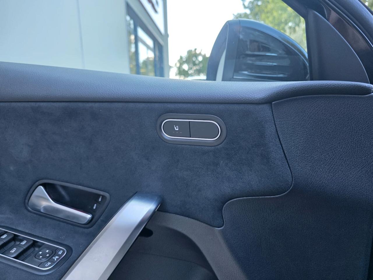 Mercedes-benz A 180 A 180 d Automatic AMG Line Premium Plus