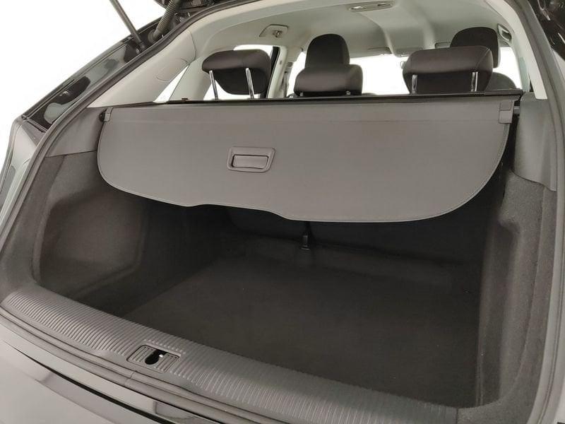 Audi Q3 2.0 TDI 120 CV Business