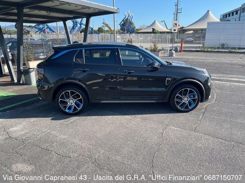 Lynk & Co 01 01 PHEV