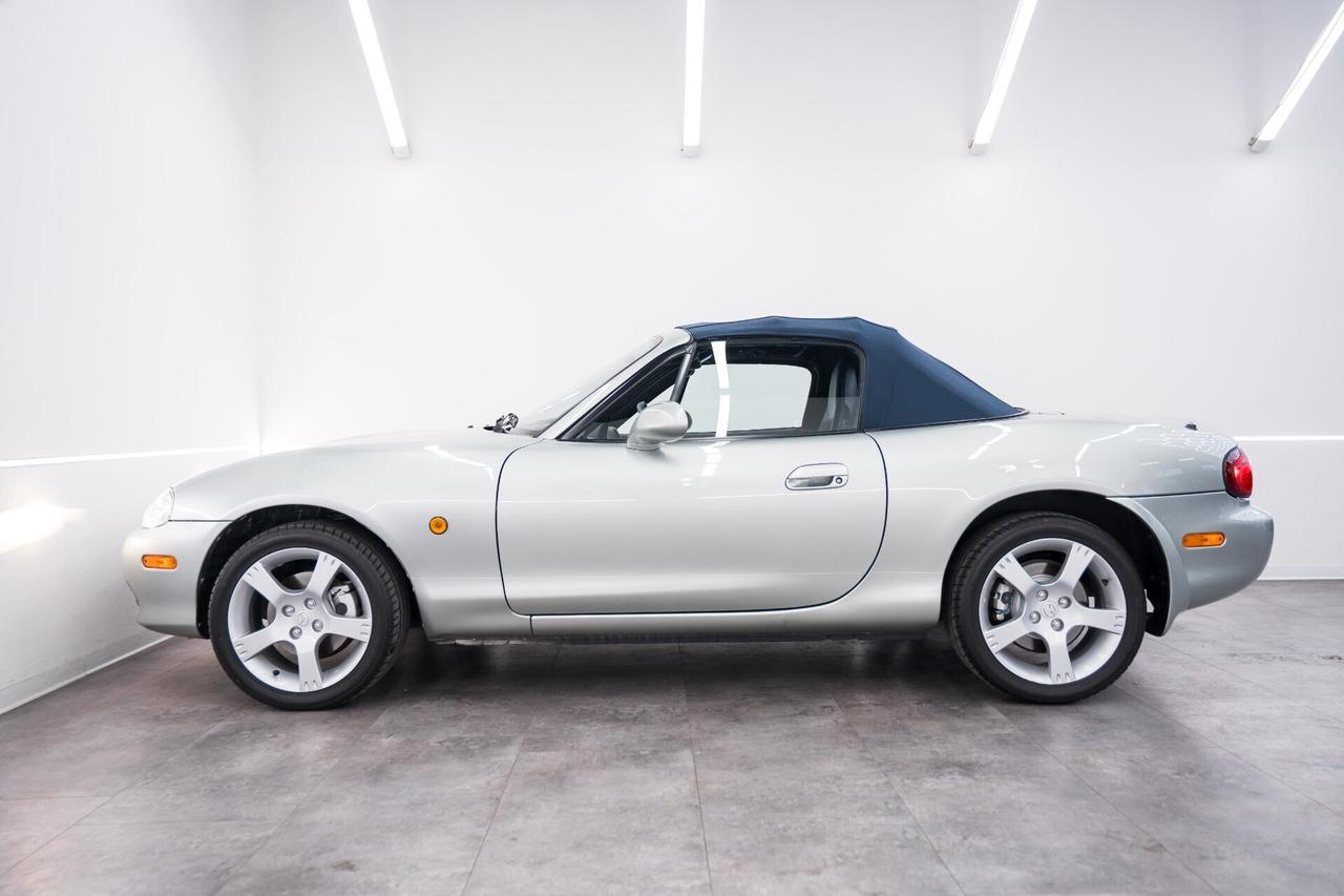 Mazda MX-5 1.8i 16V SILVER BLUES
