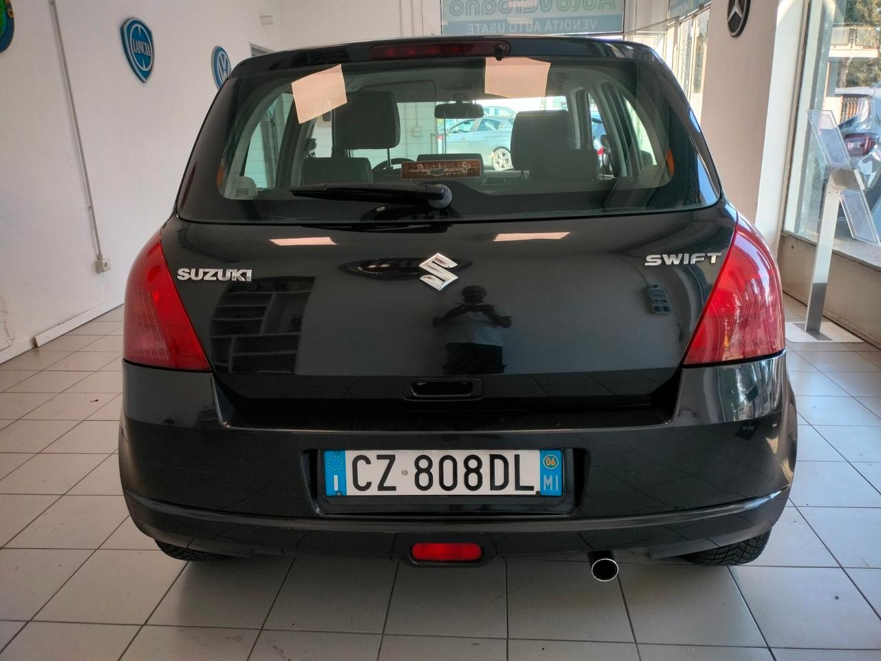Suzuki Swift 1.3 DDiS 5p. GL