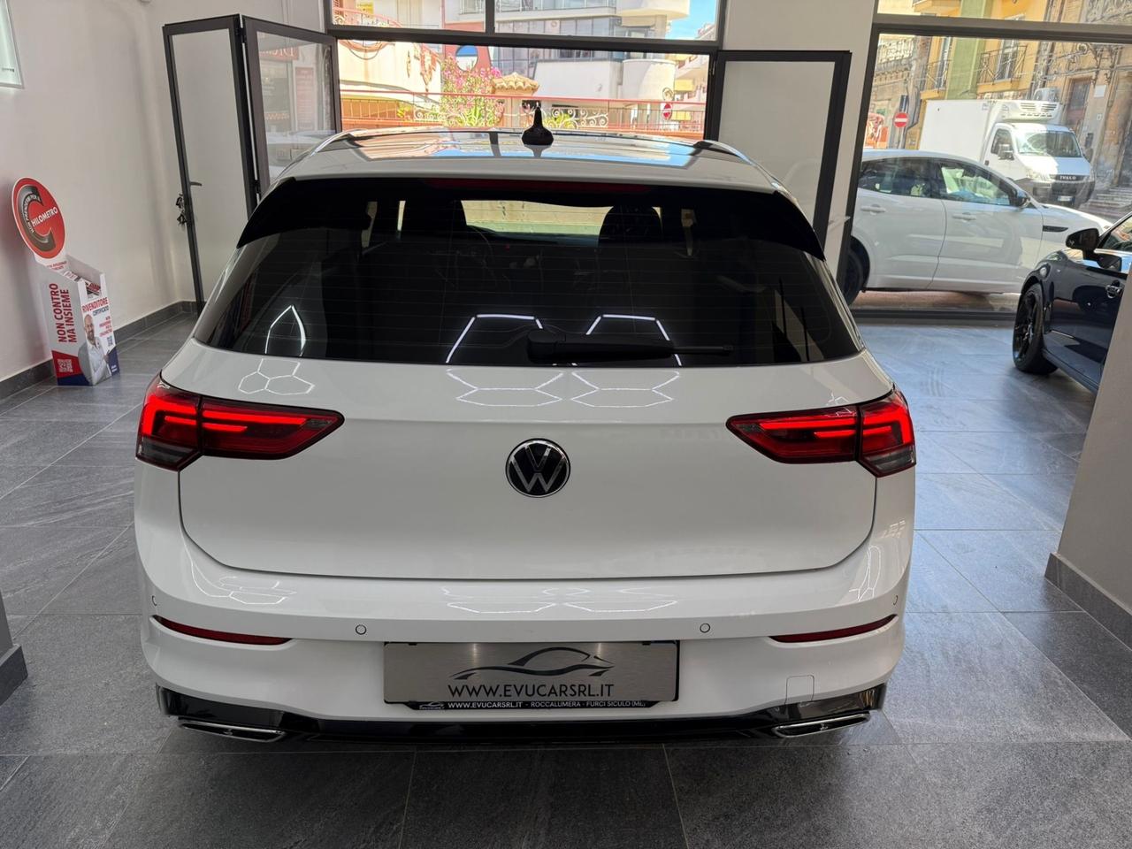 Golf 1.5 eTSI 150 CV EVO ACT DSG 1st Edition Style GTI