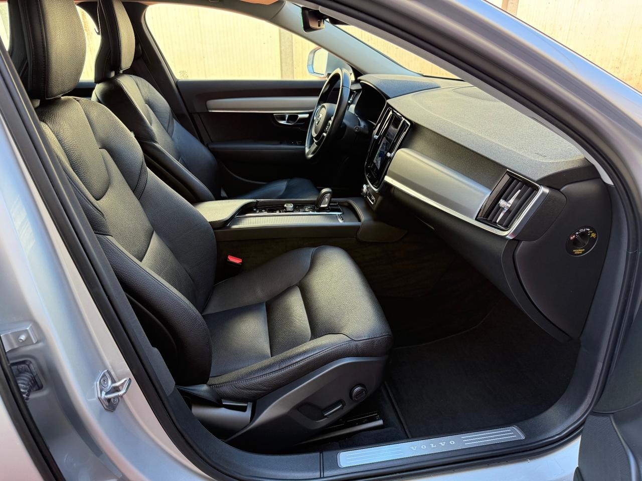 Volvo V90 B4 (d) AWD Geartronic Momentum Business Pro