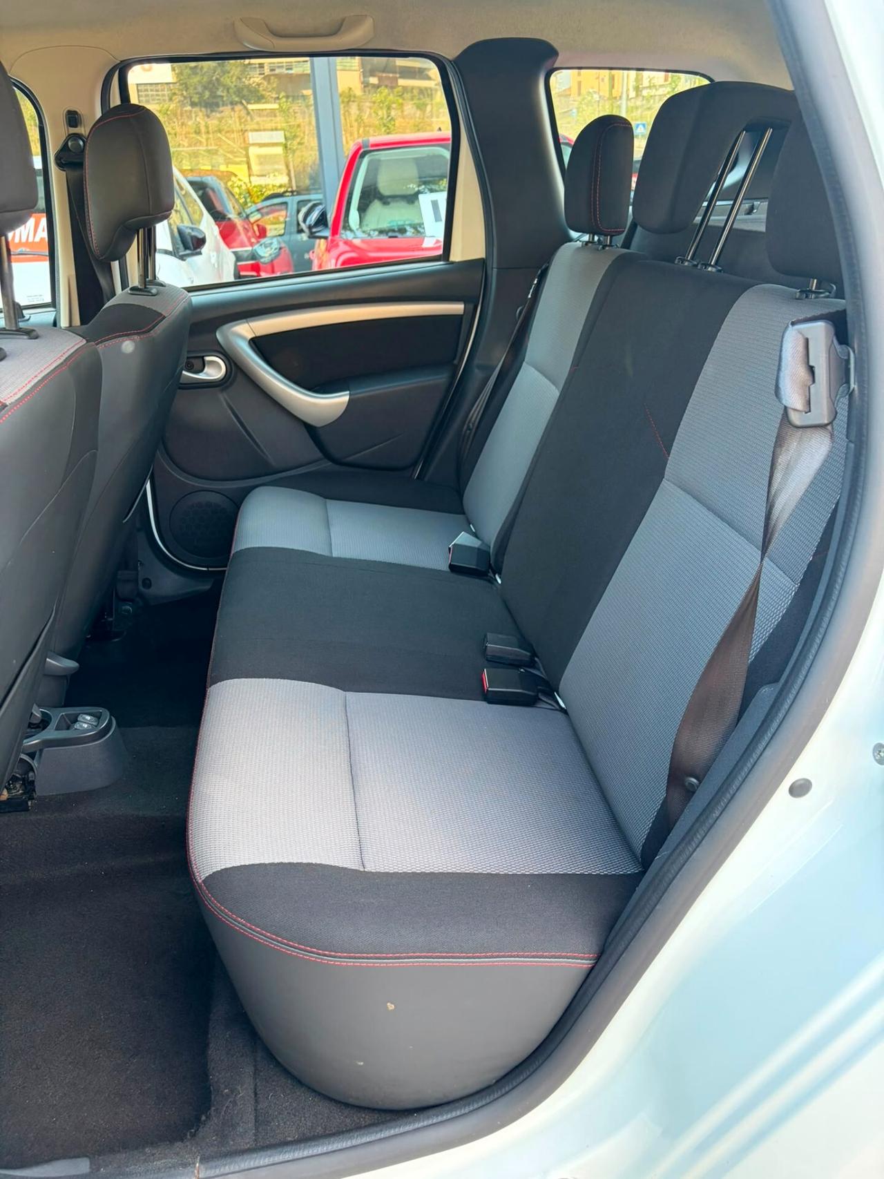 Dacia Duster 1.5 dCi 110CV 4x2 Lauréate