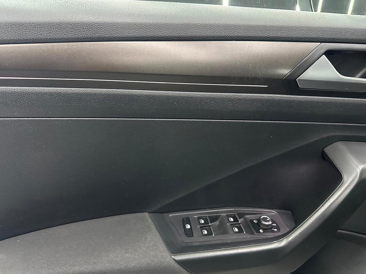 Volkswagen T-Roc 1.6 TDI SCR Style BlueMotion Technology