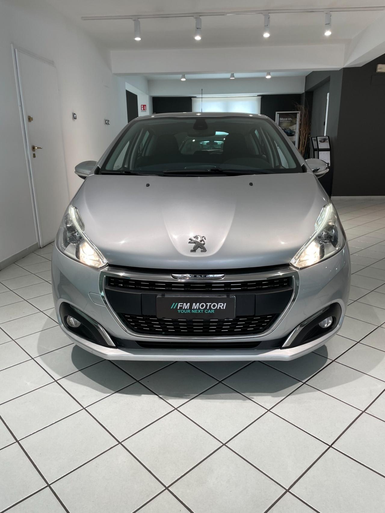 Peugeot 208 BlueHDi 75 5 porte Allure