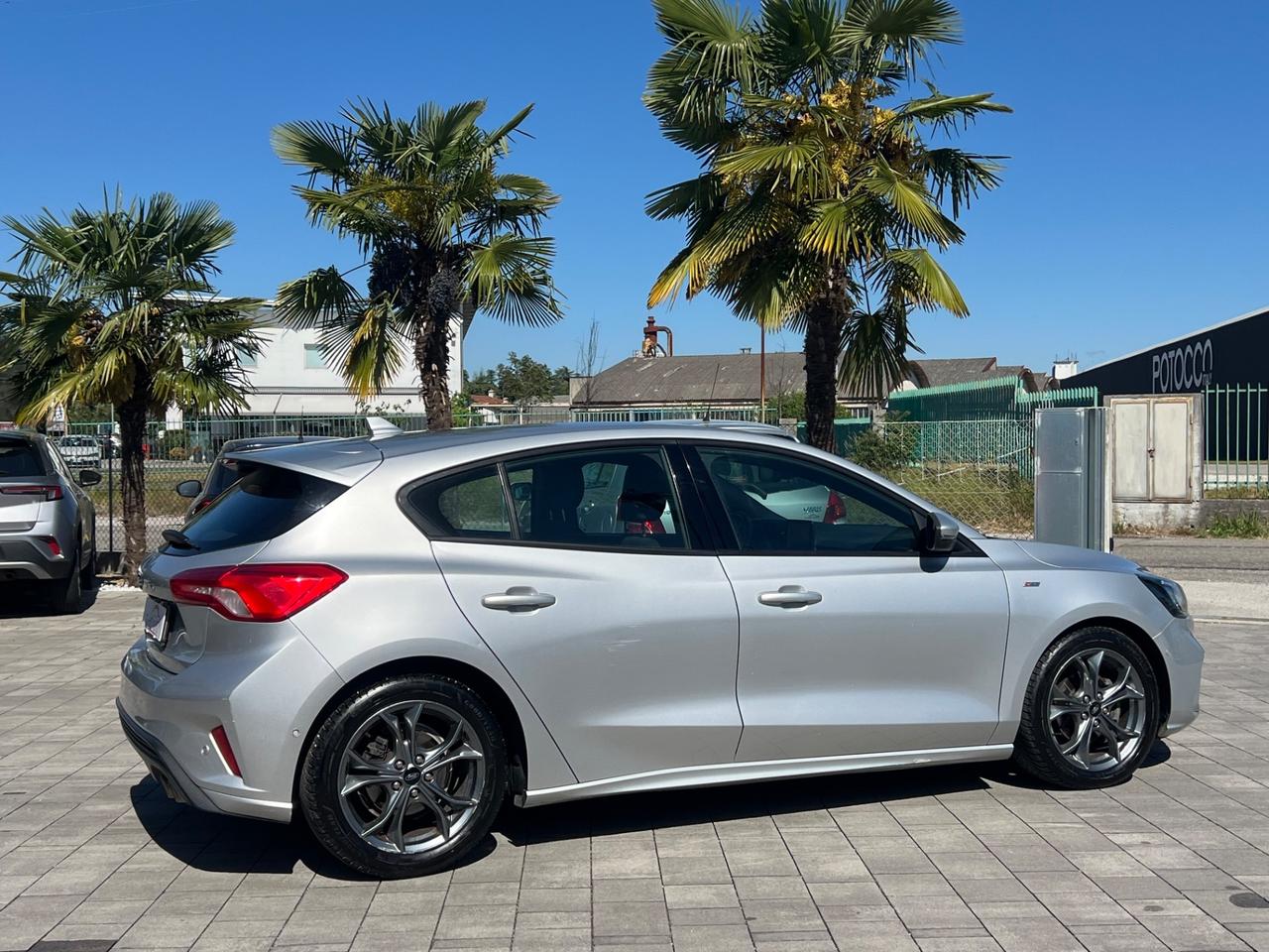 Ford Focus 1.5 EcoBlue 120 CV 5p. ST-Line FINANZIABILE