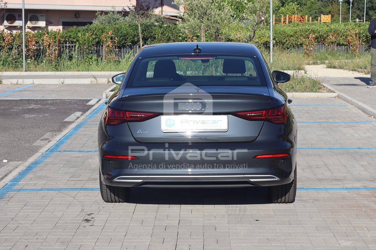 AUDI A3 Sedan 35 TFSI S tronic Business Advanced