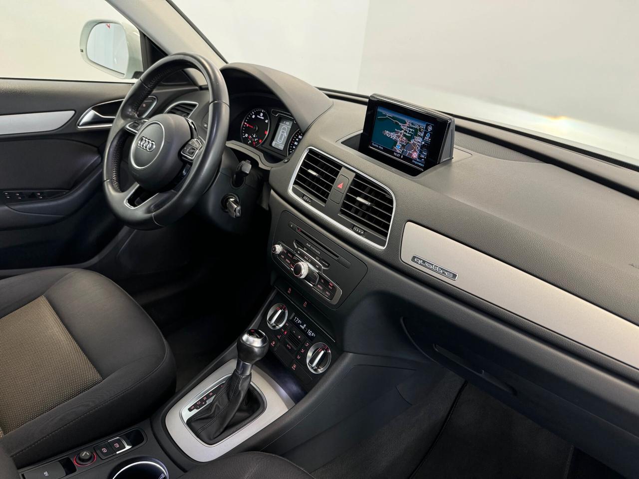 Audi Q3 2.0 TDI quattro S tronic TETTO XENON NAVI
