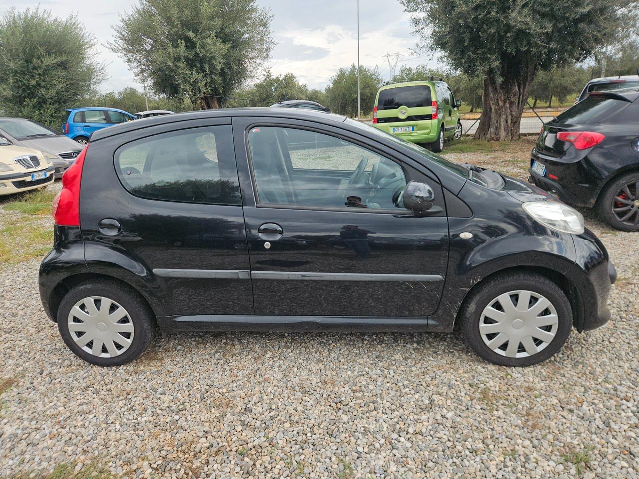 Peugeot 107 1.0 68CV 5p. Plaisir