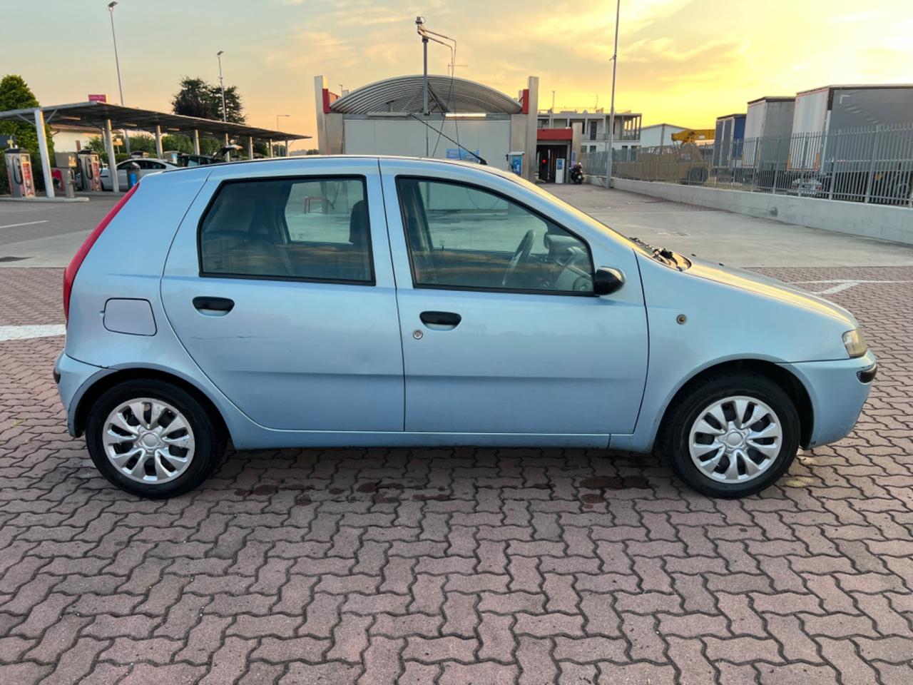 Fiat Punto 1.2i 16V cat 5 porte ELX