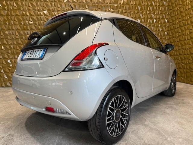 Lancia Ypsilon 1.2 69 CV 5 porte GPL Ecochic Gold