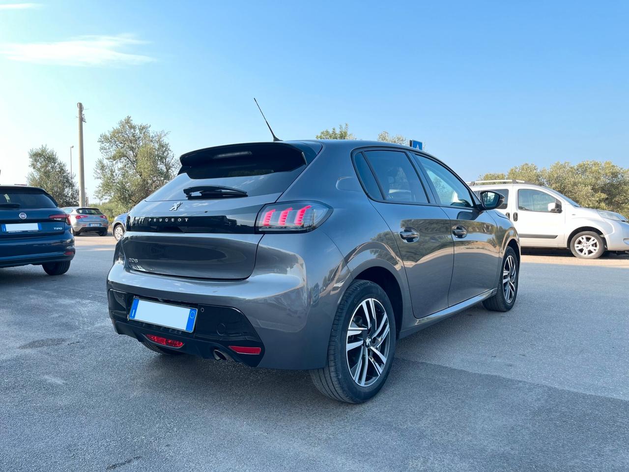 Peugeot 208 BlueHDi 100 Stop&Start 5 porte Allure