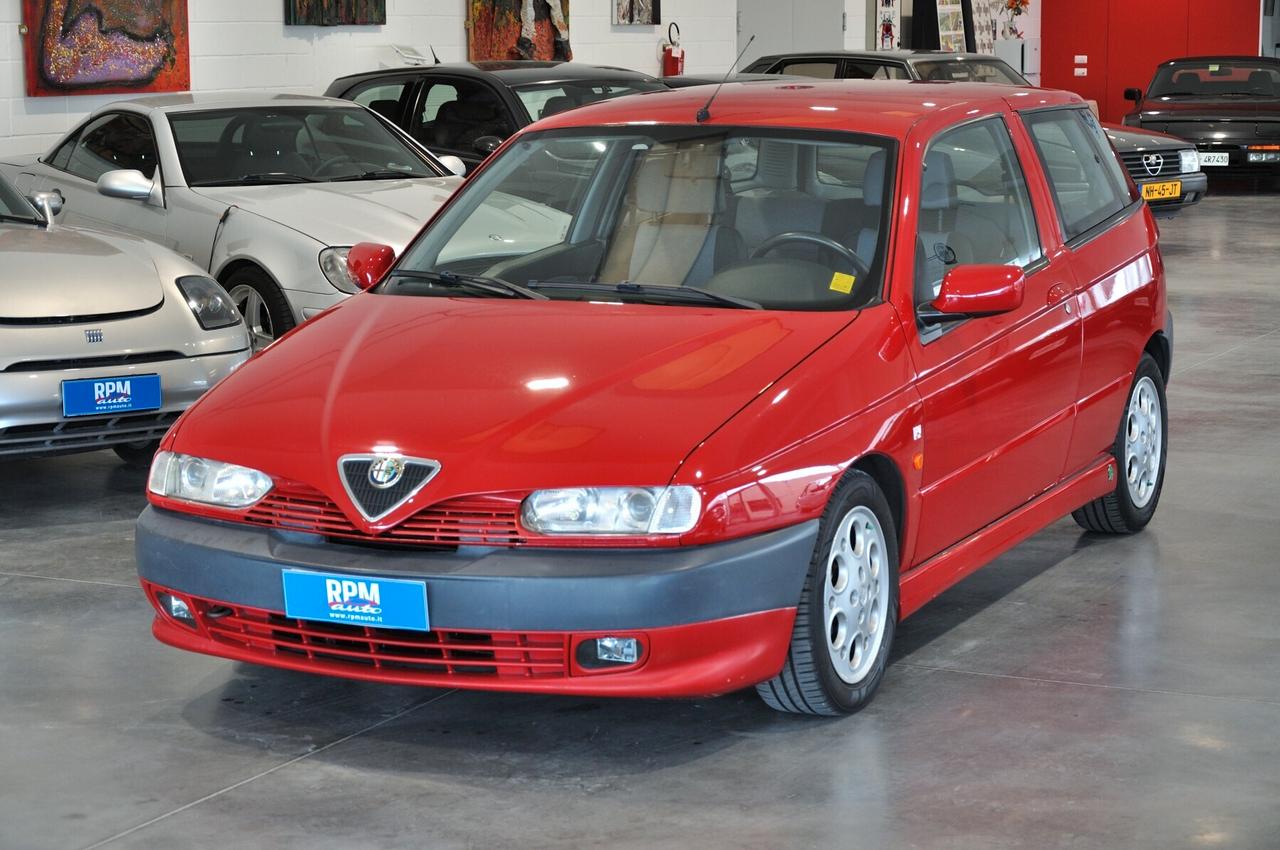 Alfa Romeo 145 2.0i 16V Twin Spark cat Quadrifoglio
