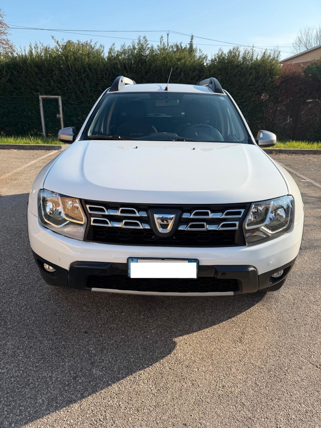 Dacia Duster 1.6 GPL - NEOP. - NAV. - 12 MESI DI GARANZIA -