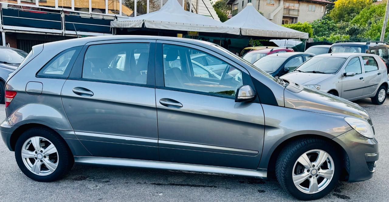 Mercedes-benz B 200 B 180 CDI Premium ok Neopatentati
