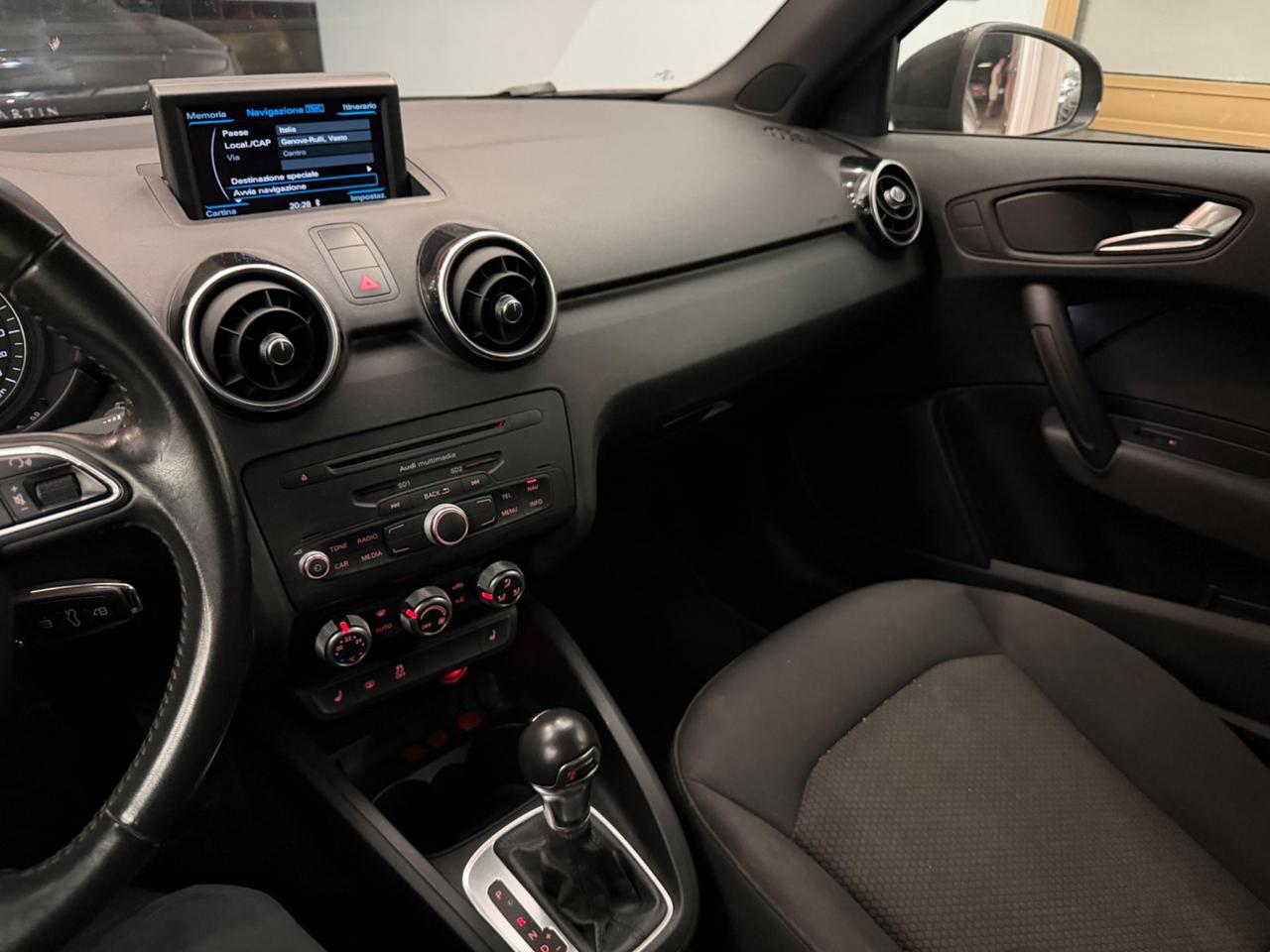 A1 1.6 TDI 90 CV S tronic Admired o.k. neopatentati