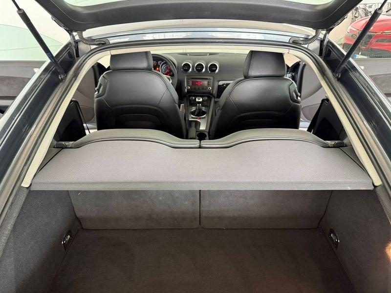 Audi TT TT Coupe 3.2 V6 quattro