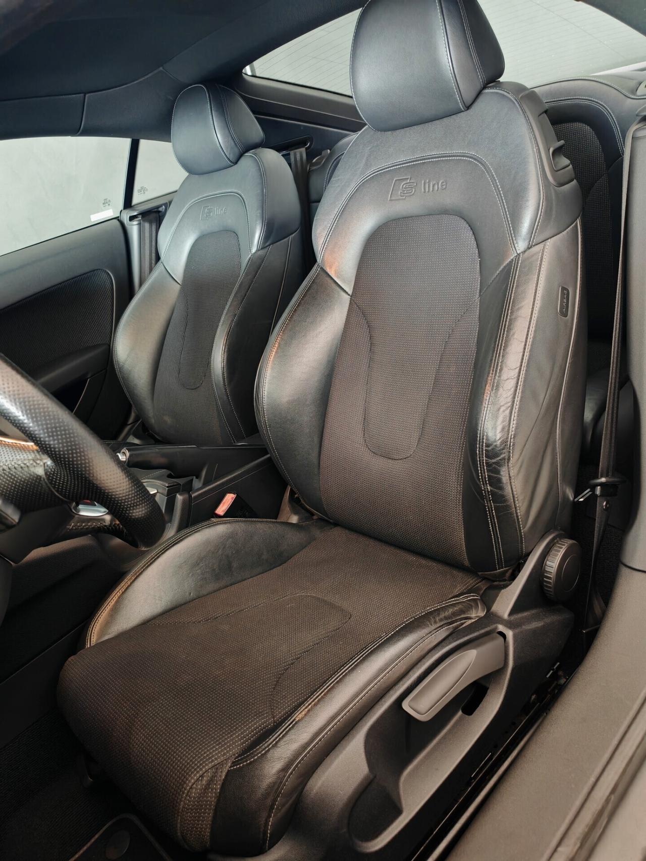 Audi TT Coupé 2.0 TDI quattro