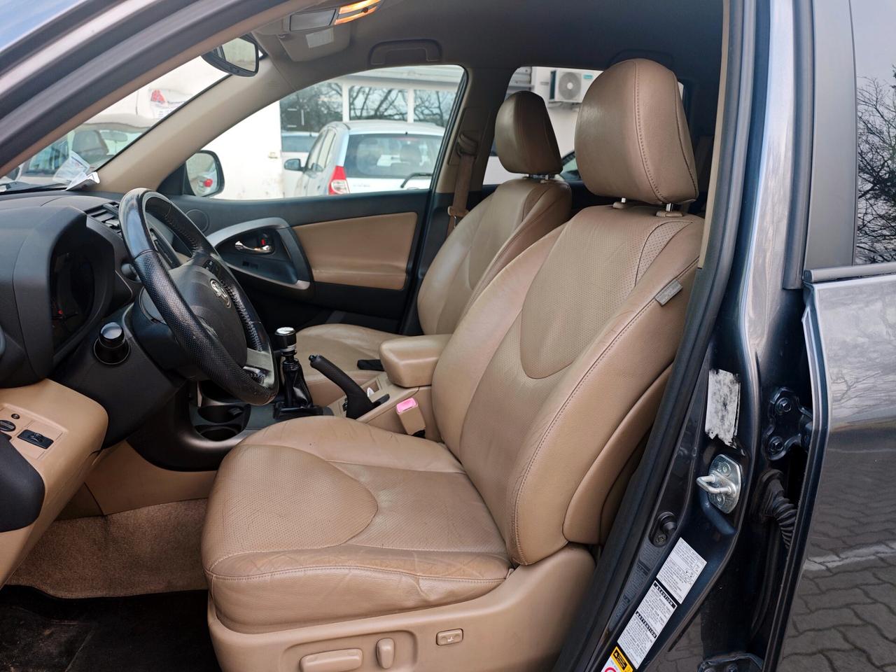 Toyota RAV 4 RAV4 2.2 D-4D 150 CV Luxury