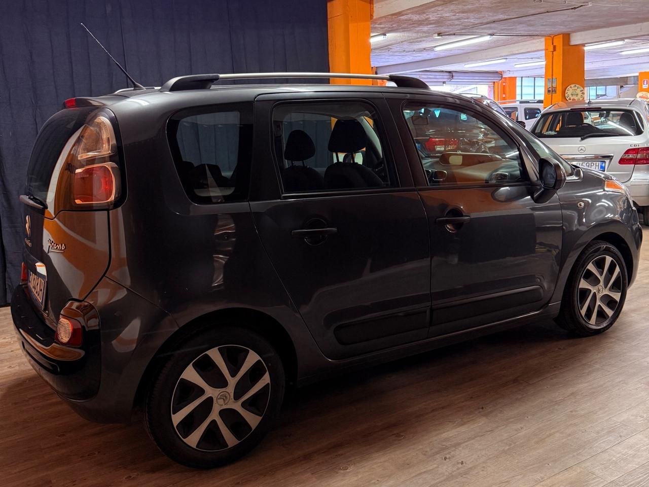 MERAVIGLIOSA CITROËN C3 PICASSO ADATTA A NEOPATENTATI