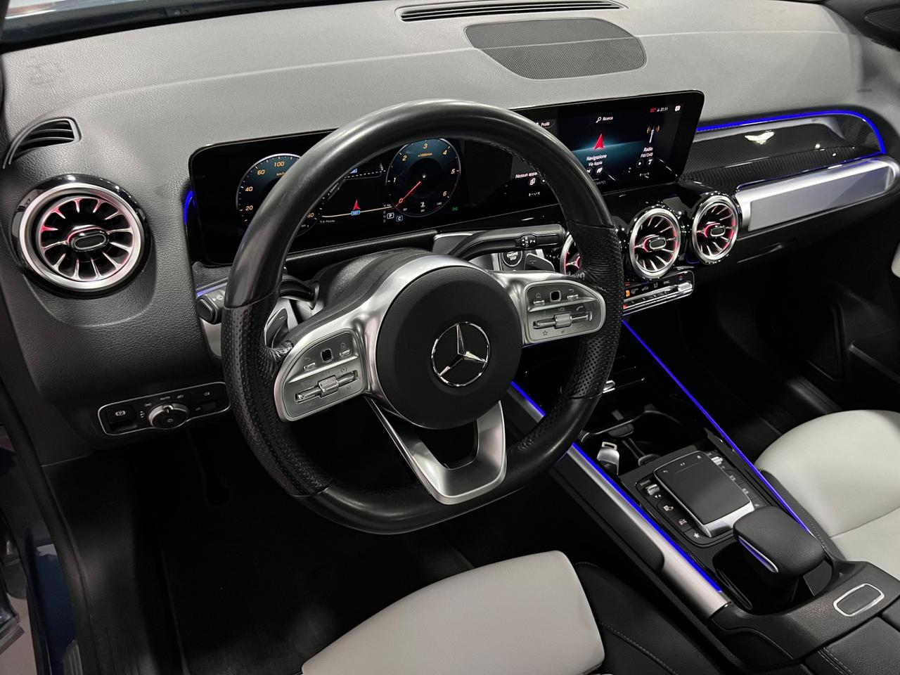 Mercedes Benz GLB 200d Aut. Premium AMG 4MATIC