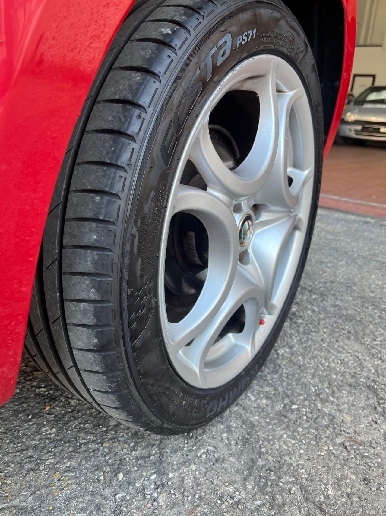 Alfa Romeo MiTo 1.4 M.air Distinctive Premium Pack
