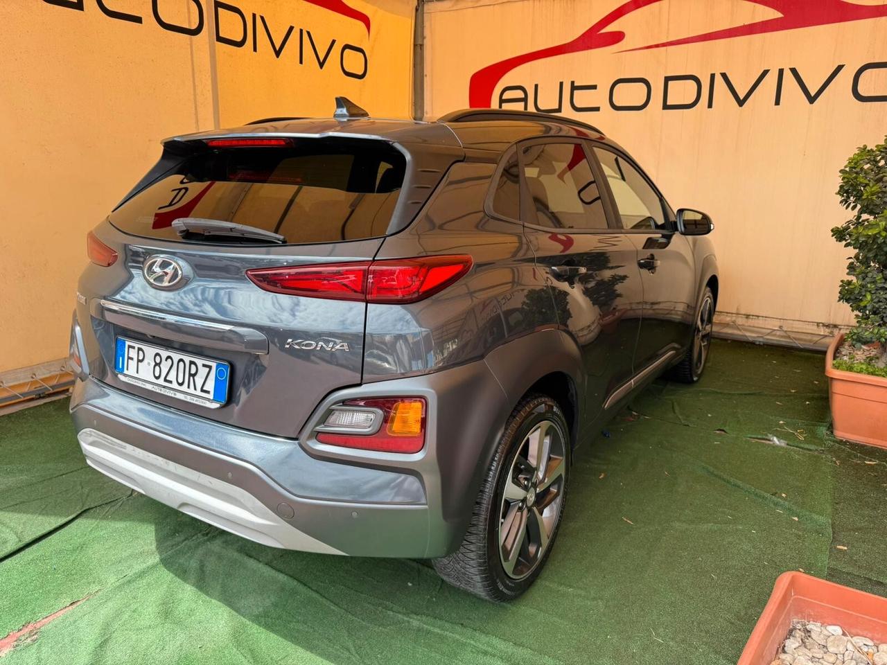 Hyundai Kona 1.0 T-GDI Xpossible