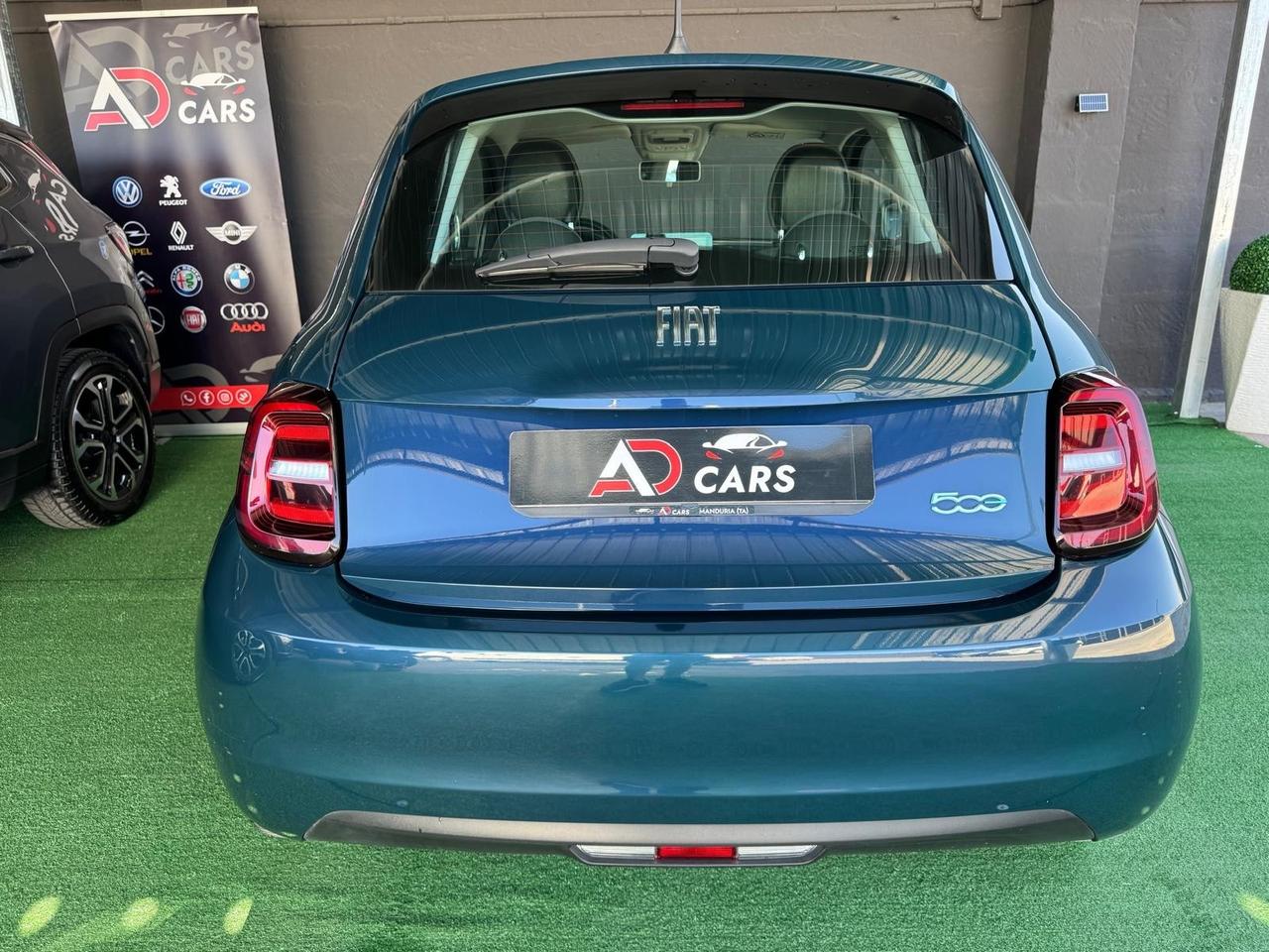 Fiat 500 Elettrica led cruis 2020