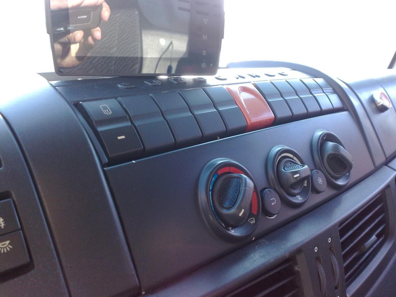 Iveco 120E22 CENTINATO CON SPONDA - 2012