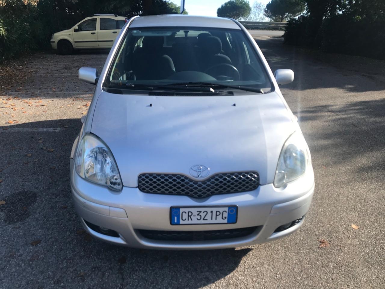 Toyota Yaris 1.0i 16V cat 5 porte Sol Unico proprietario