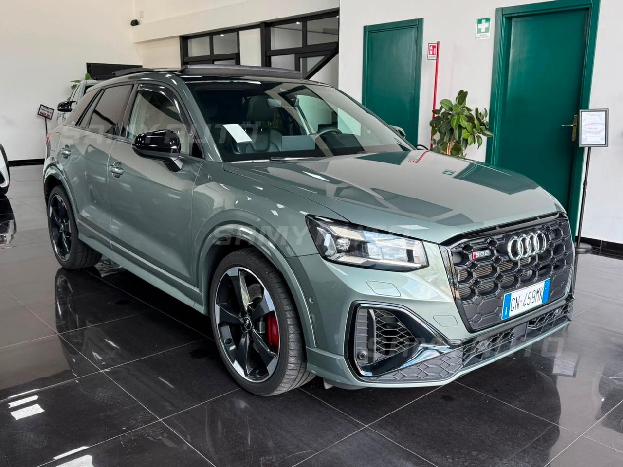 Audi Q2 SQ2 TFSI quattro S tronic sport attitude