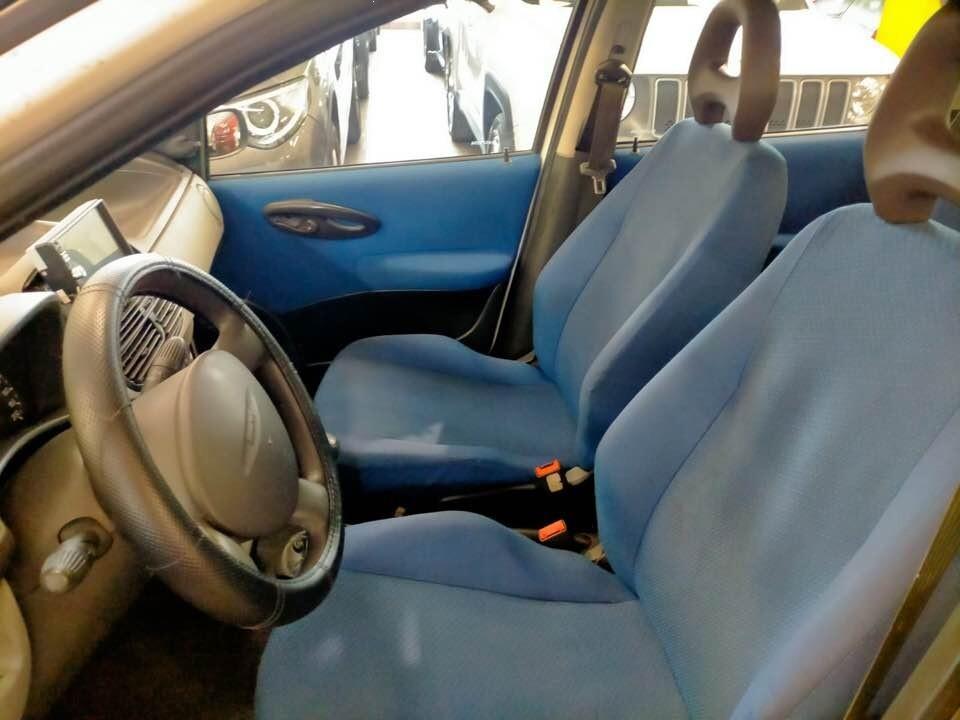 Fiat Punto 1.2 5 porte CLIMA